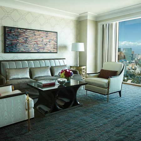 Four Seasons Hotel Las Vegas Room photo